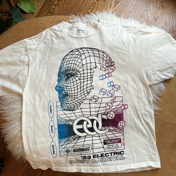 EDC Graphic T Shirt Sz XL Unisex - Picture 2 of 4